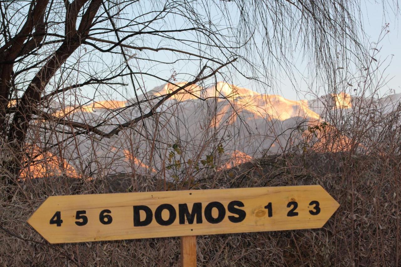 Domos Успайата Екстериор снимка